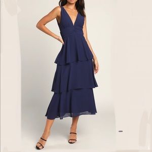 NWT Lulus Navy Blue Sleeveless Tiered Midi Dress Size Small